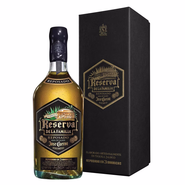 TEQUILA Reserva de la Familia Reposado 750ml